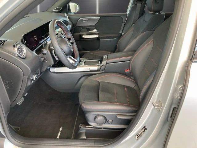 Mercedes-Benz GLB 220 4MATIC AMG Line