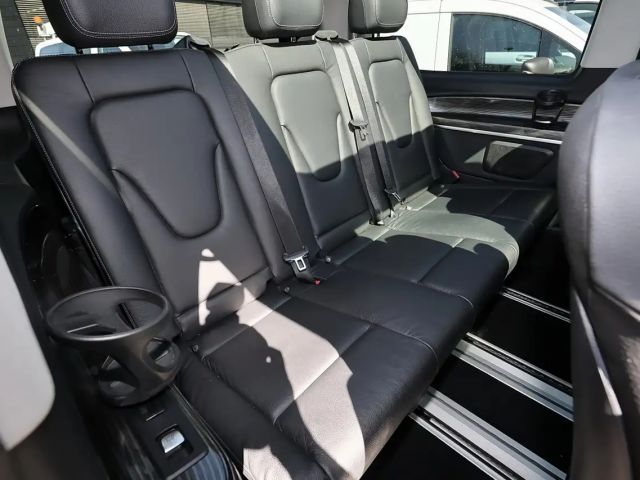 Mercedes-Benz EQV 300 AVANTGARDE