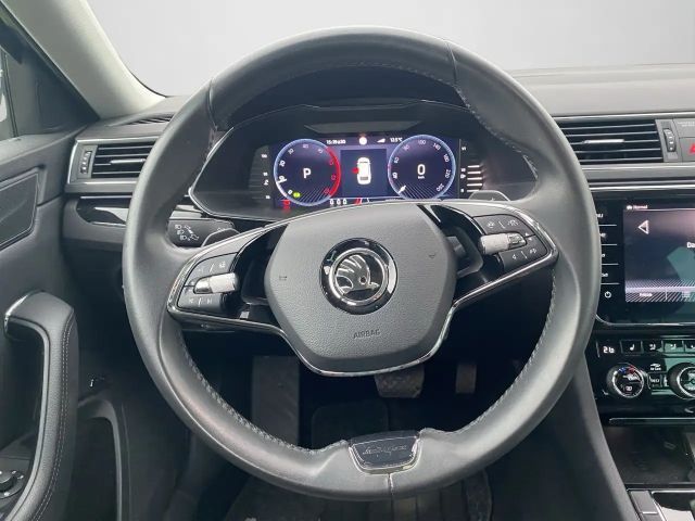 Skoda Superb 2.0 TDI Combi