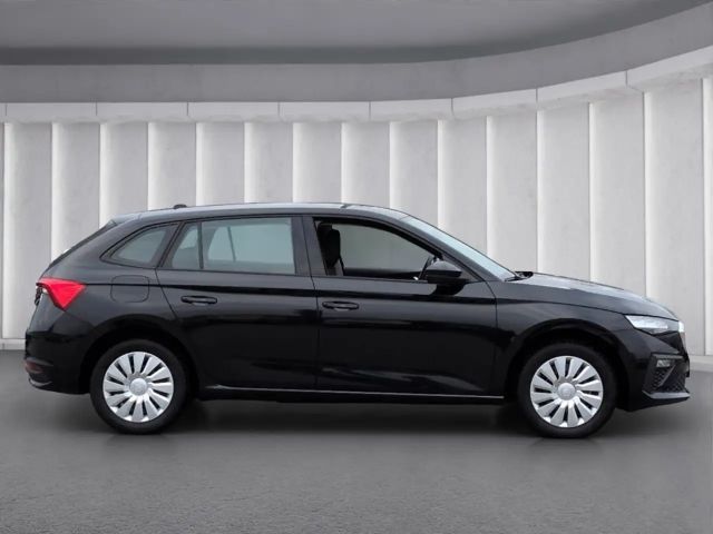 Skoda Scala Essence TSI*DSG AHK LED SHZ Tempo digCockp