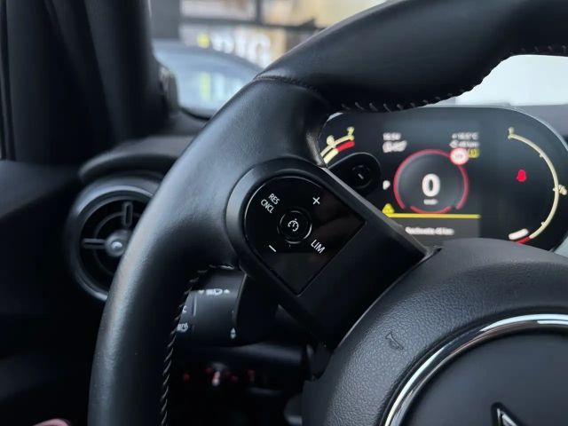 MINI Cooper S Younique Trim Pano RFK HuD DA PA H/K