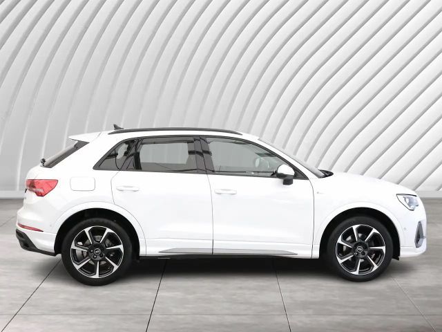 Audi Q3 35 TFSI S-Line Sport