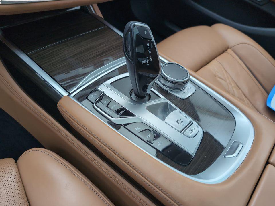BMW 750 Sedan xDrive