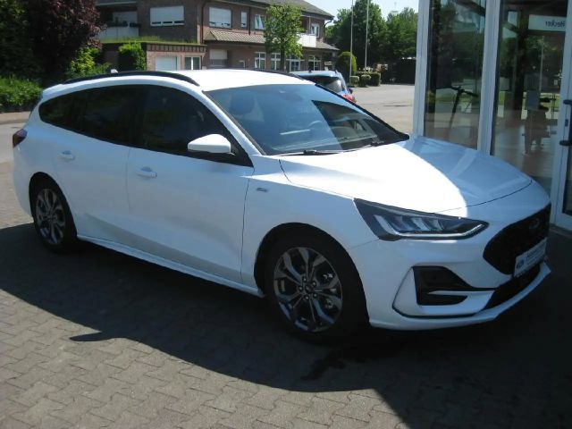 Ford Focus ST Line Wagon