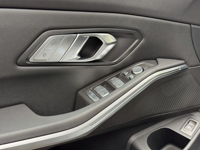 BMW 320 320d M-Sport xDrive