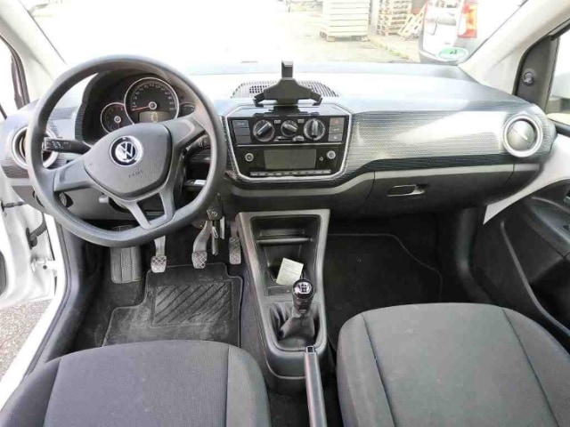 Volkswagen up! Move Move up!