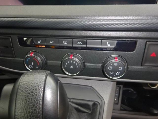 Volkswagen Transporter DSG Lang T6