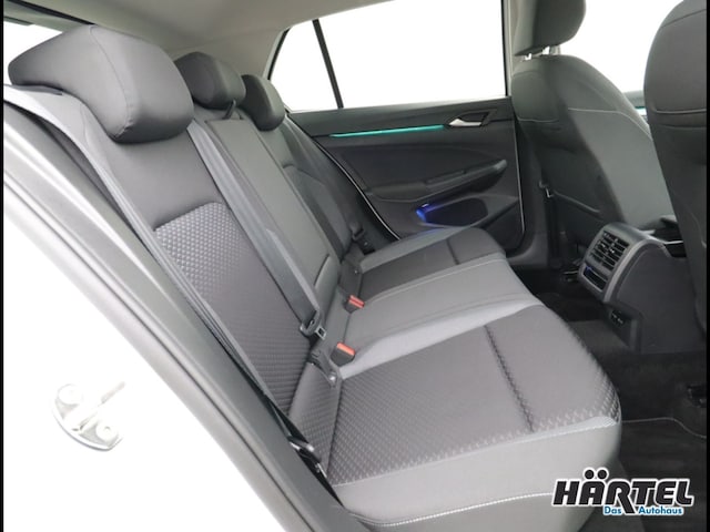 Volkswagen Golf 1.5 eTSI DSG