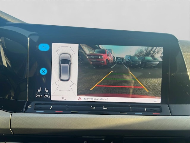 Volkswagen Golf 1.5 TSI Life Variant