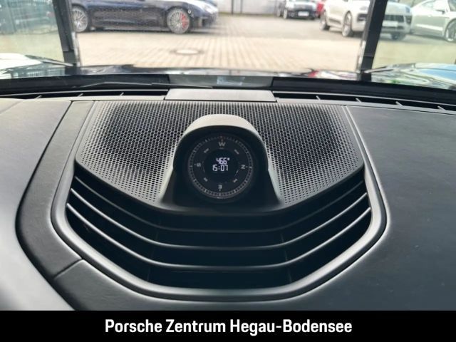 Porsche Taycan 4S Cross Turismo