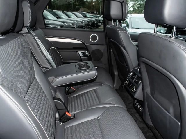 Land Rover Discovery D300 Dynamic HSE