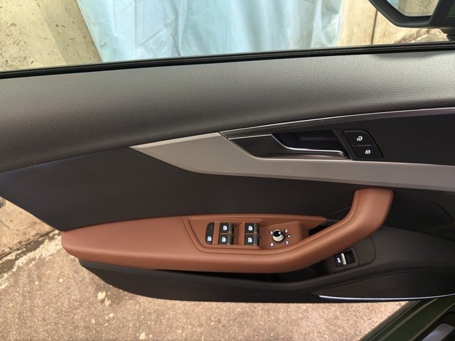 Audi A4 40 TFSI Avant S-Tronic