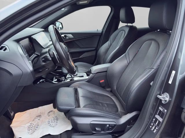 BMW 135 Sedan xDrive