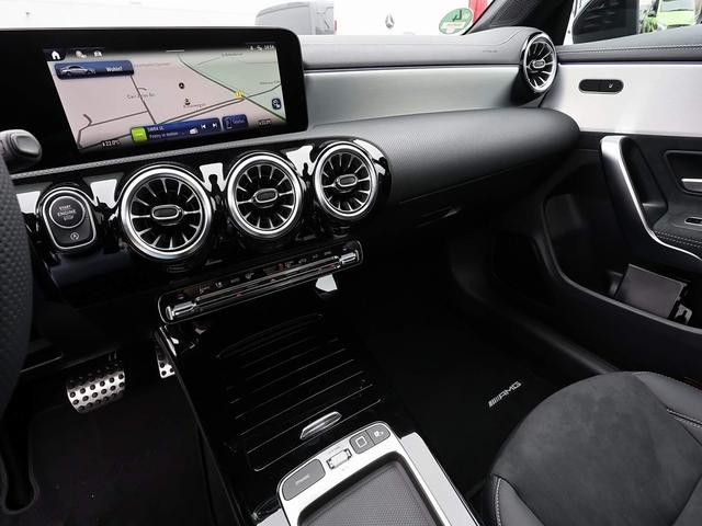 Mercedes-Benz CLA 180 Coupé