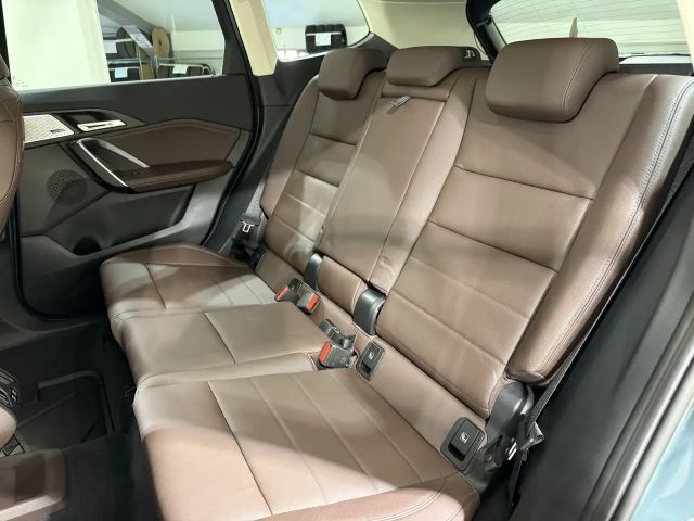 BMW X1 xDrive23i xLine AHK ACC 360° HUD HK eSitze