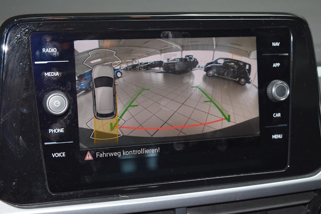 Volkswagen T-Roc TSI Navi Kamera ACC SHZ AppConnect