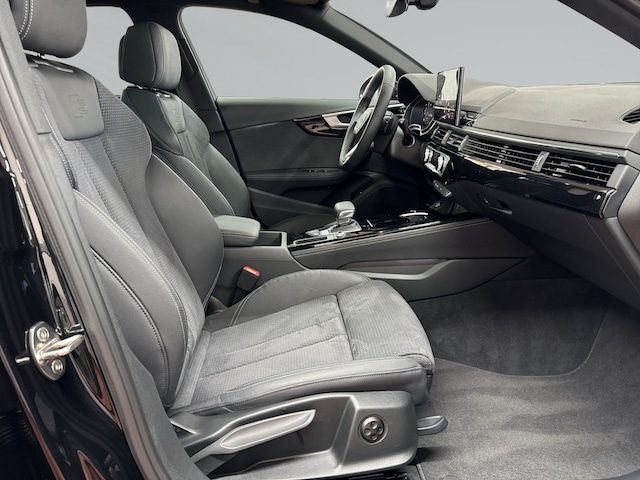 Audi A4 35 TDI Avant S-Line S-Tronic