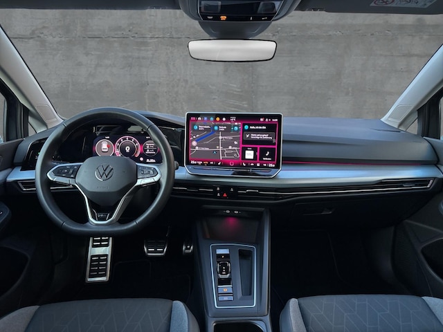 Volkswagen Golf 1.5 eTSI