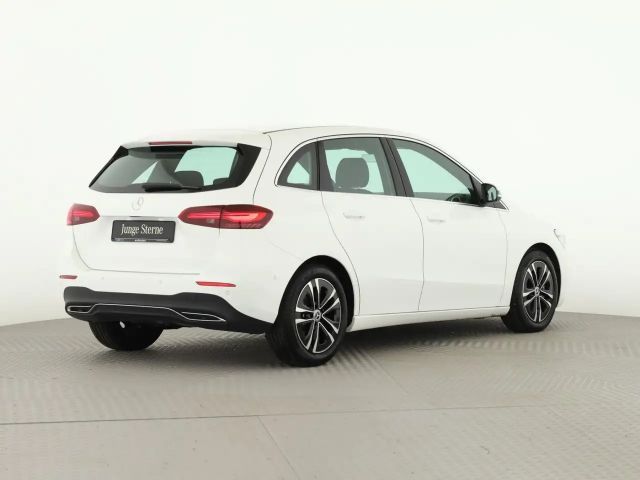 Mercedes-Benz B 200 B 200 d Progressive