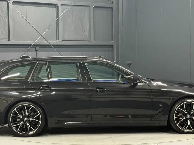 BMW 540 540d M-Sport Touring xDrive