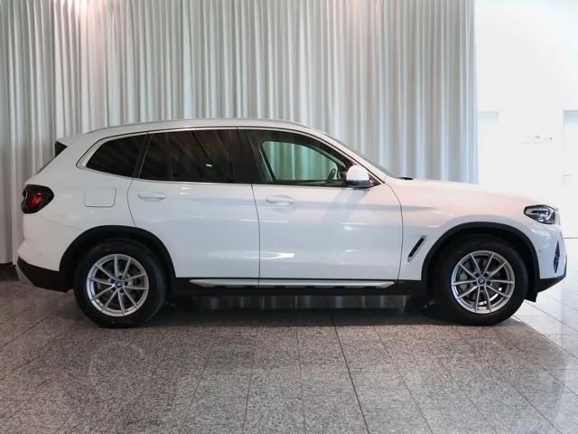 BMW X3 xDrive30e