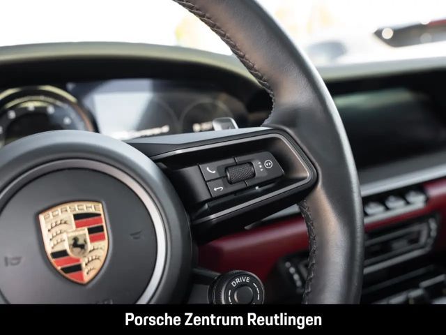 Porsche 992 4 Carrera Coupé