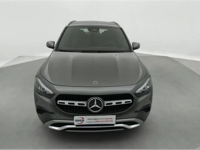 Mercedes-Benz GLA 180 Business Line GLA 180 d
