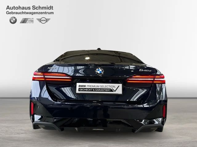 BMW 540 540d M-Sport Sedan xDrive