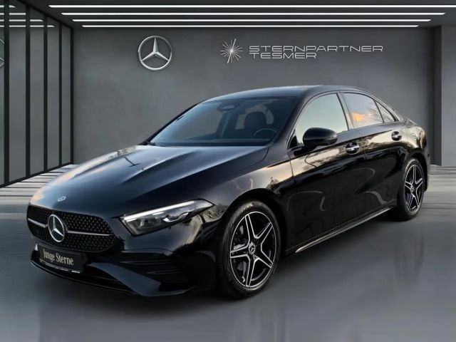 Mercedes-Benz A 180 A 180 d AMG Line