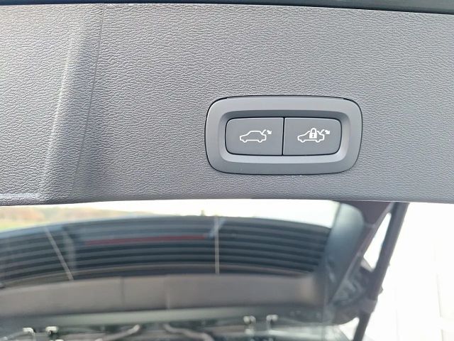 Volvo XC40 Dark Plus