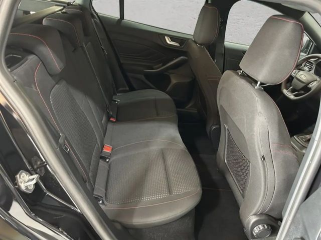 Ford Focus EcoBoost ST Line Wagon