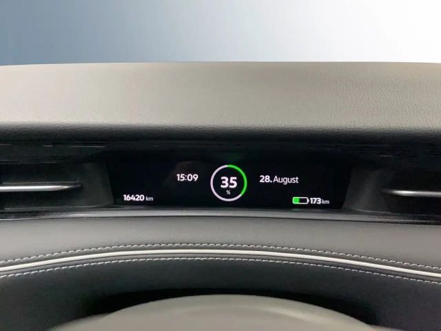 Volkswagen ID.7 IQ.Drive Pro Tourer