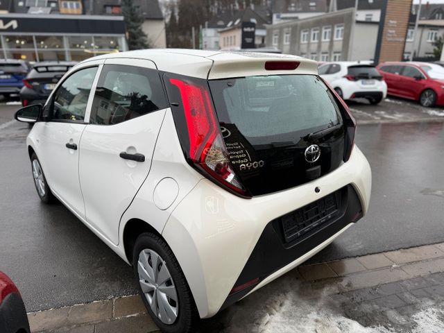 Toyota Aygo 5-deurs Business Plus