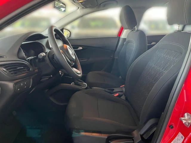 Fiat Tipo 5-Türer 1.5 HYBRID DCT AUTOMATIK/KLIMA/TFT/