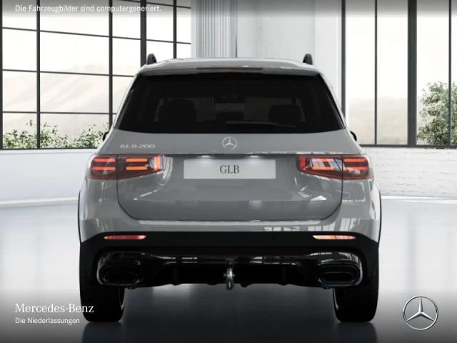 Mercedes-Benz GLB 200 AMG Line