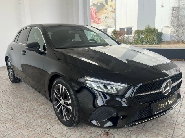 Mercedes-Benz A 180 Progressive