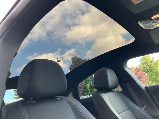 Mercedes-Benz CLA 250 Coupé Progressive