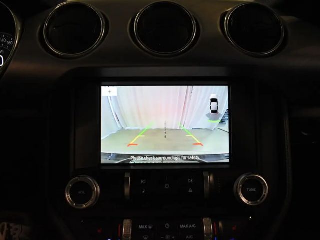 Ford Mustang Convertible GT 5.0 V8