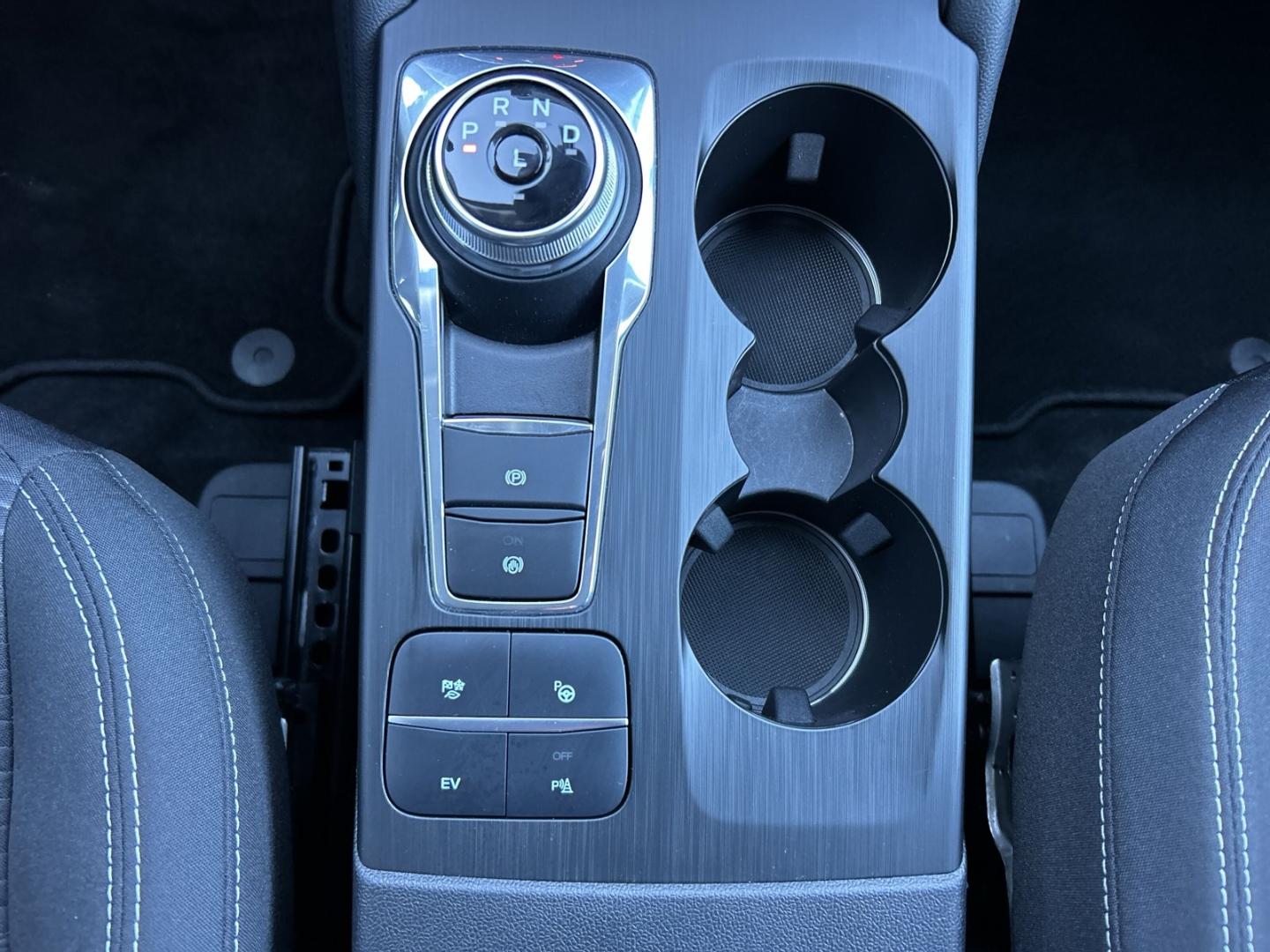 Ford Kuga Hybrid Plug in Hybrid Titanium