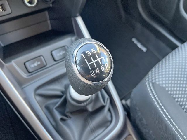 Suzuki Vitara Hybrid Shine