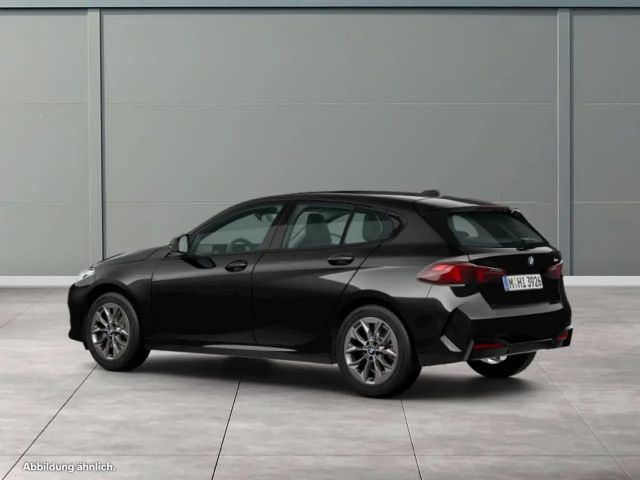 BMW 120 120i Sedan