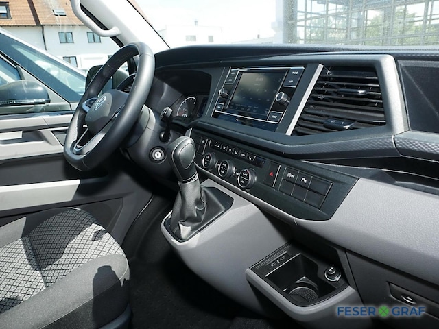 Volkswagen Caravelle 2.0 TDI DSG T6