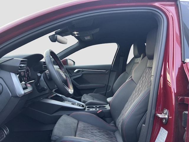 Audi A3 40 TFSI Quattro S-Tronic Sedan