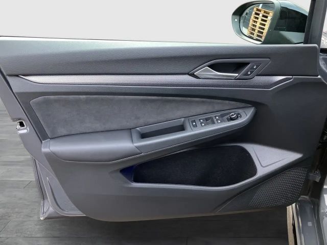 Volkswagen Golf DSG Sport