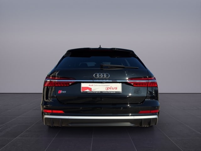 Audi S6 Avant Quattro