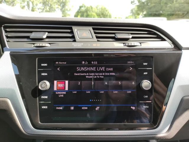 Volkswagen Touran 1.5 TSI DSG