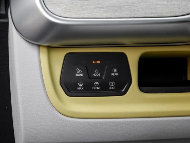 Volkswagen ID.Buzz IQ.Drive Pro