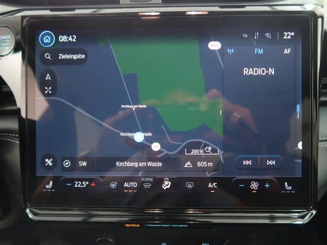 Ford Puma EcoBoost Titanium