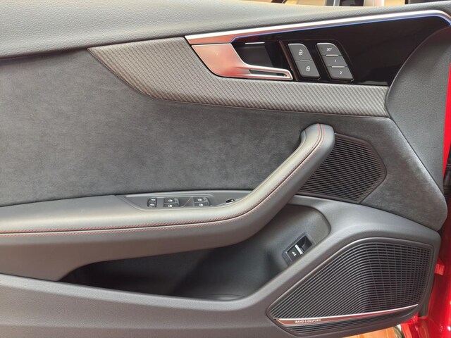 Audi RS4 Avant Quattro