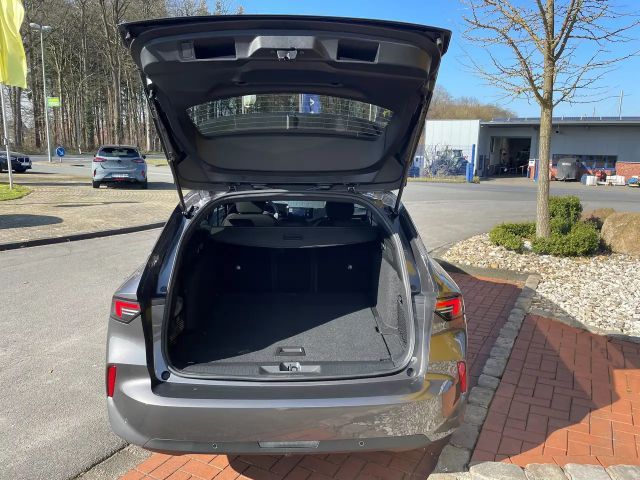 Opel Astra Enjoy Sports Tourer